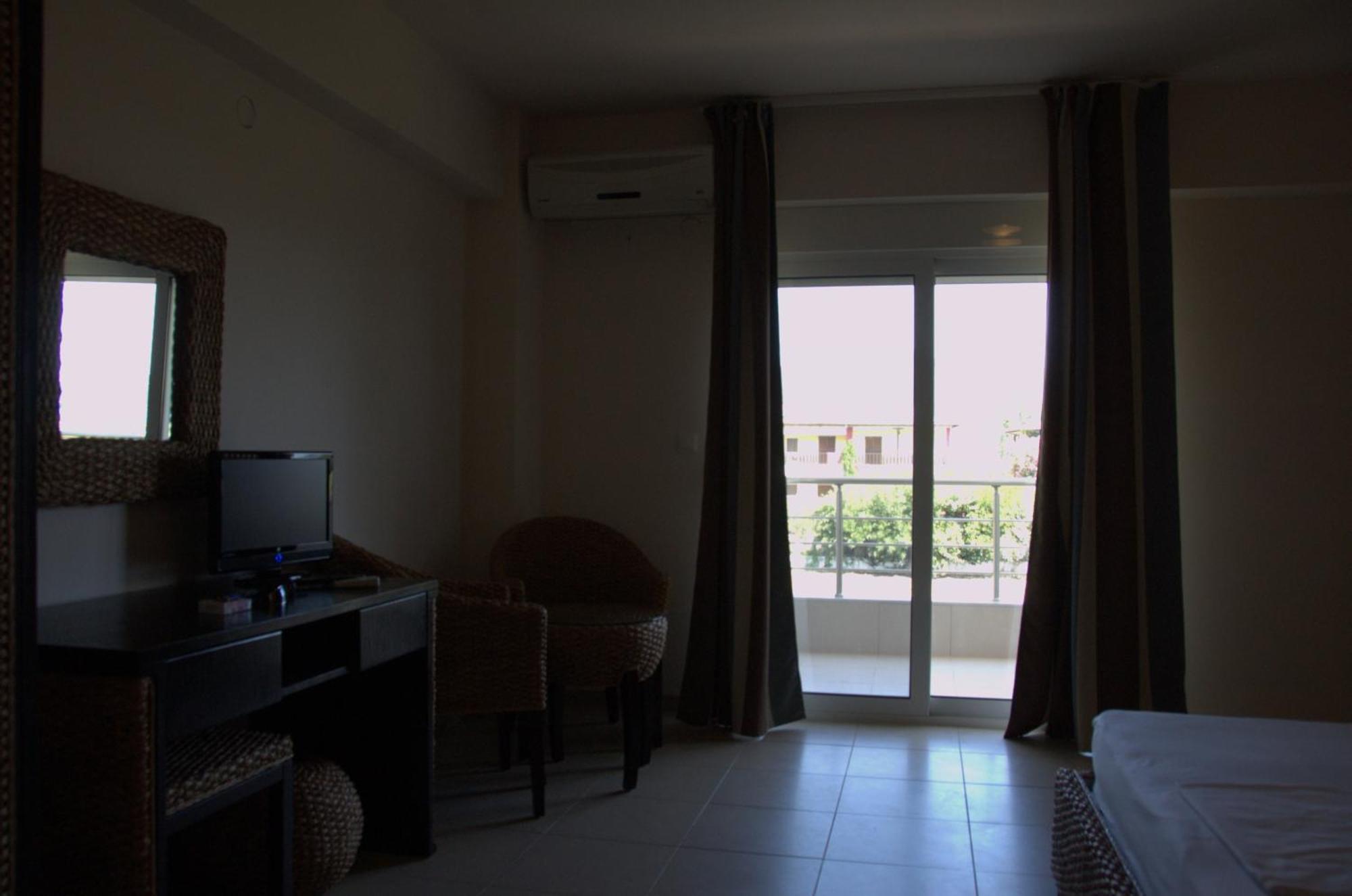 Hotel Sarti Beach Extérieur photo